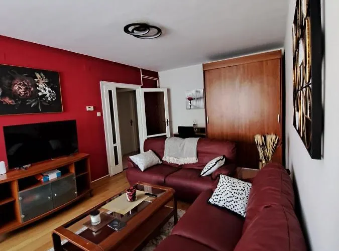 Iadera Apartment