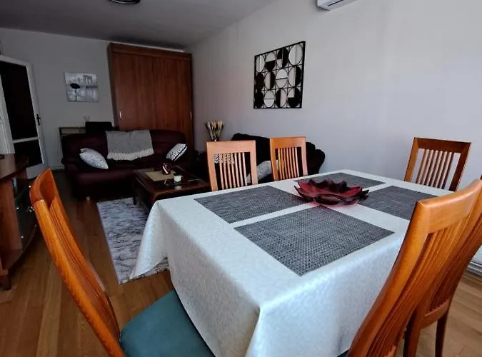 Iadera Apartment