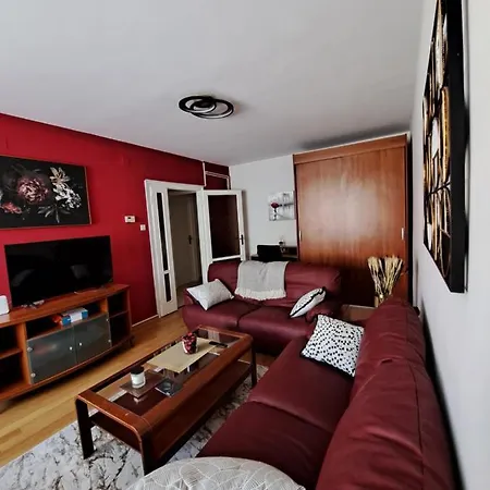 Iadera Apartment